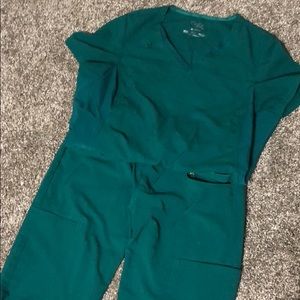 Cherokee Iflex scrubs XS in hunter green